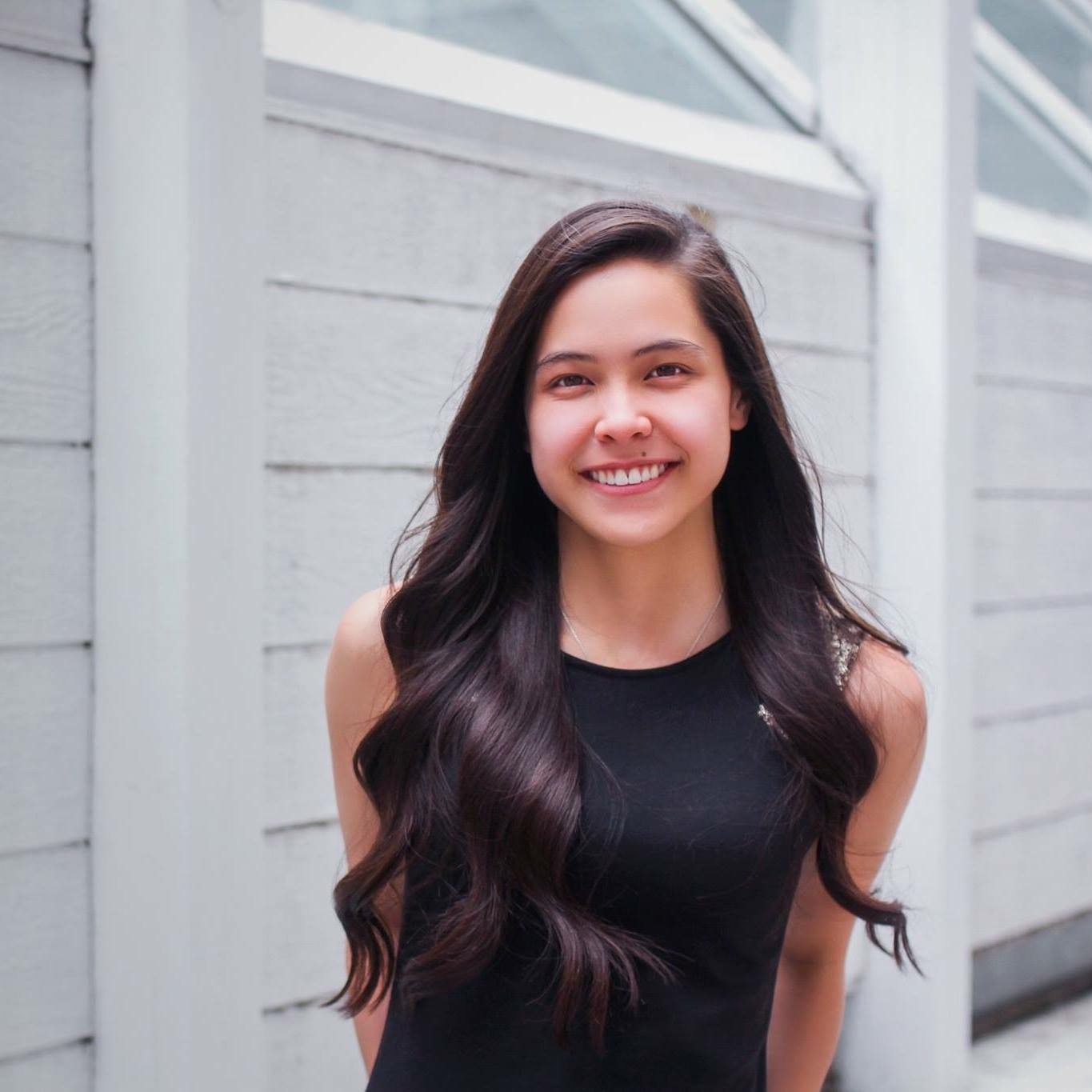 Lizz Whitacre — Pawlytics, AI Prompt Championship Judge